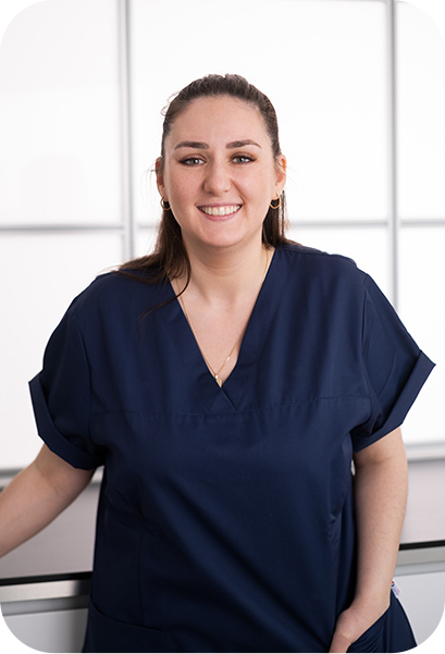 Drenushe Kafexhiu Leitende Dentalassistentin